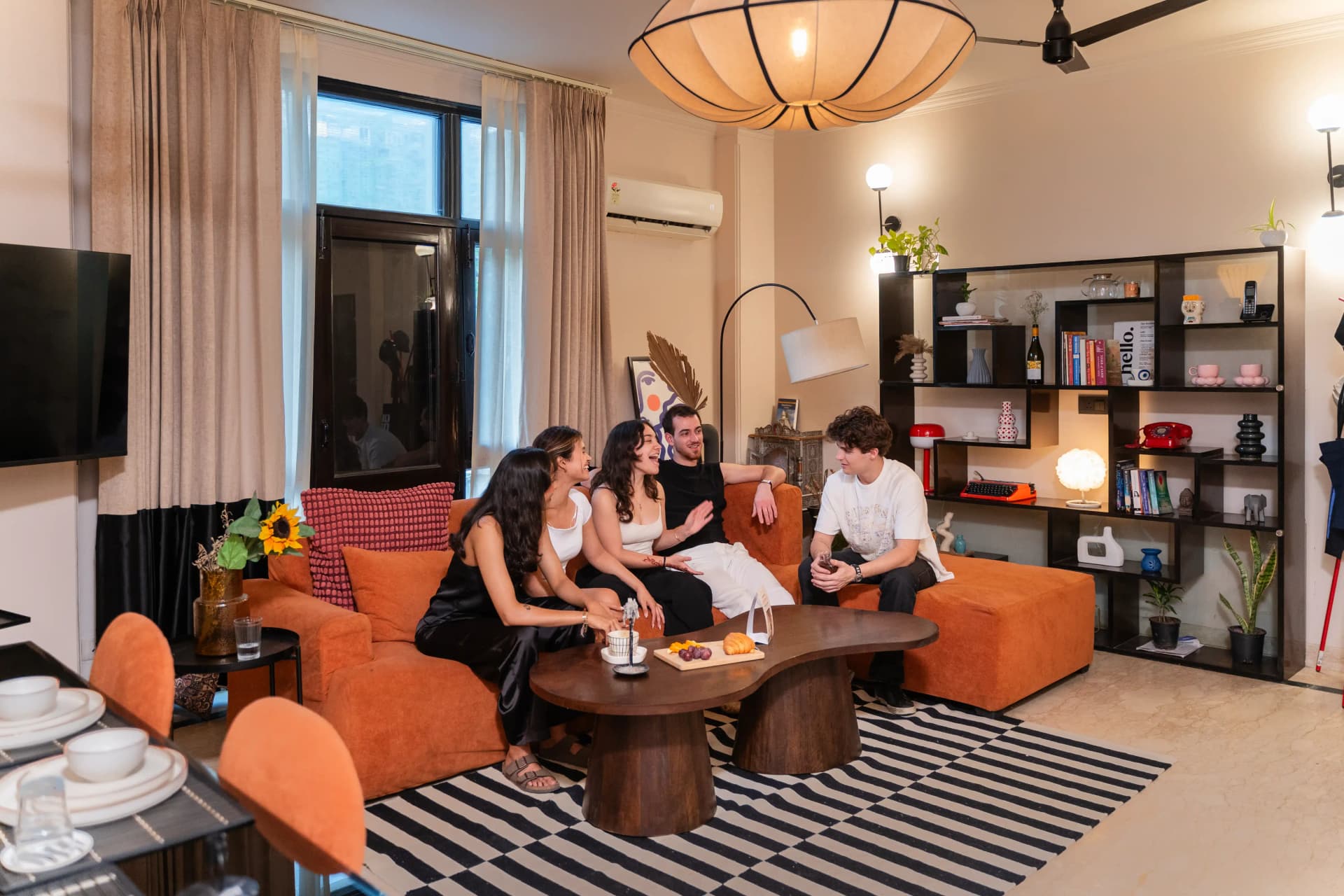 /the-south-delhi-edition/living-room/DSC02980.webp
