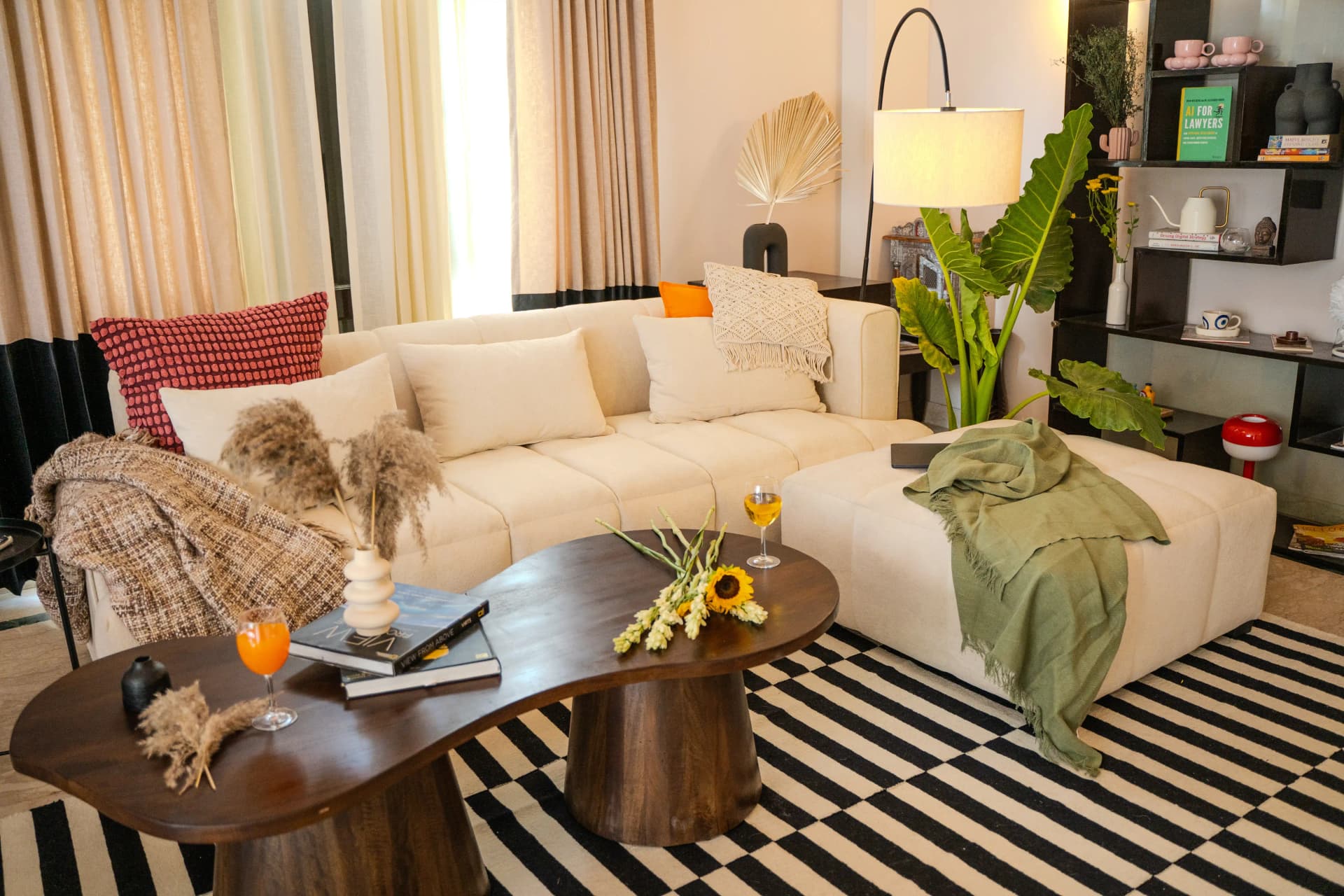 /the-south-delhi-edition/living-room/Image-29.webp