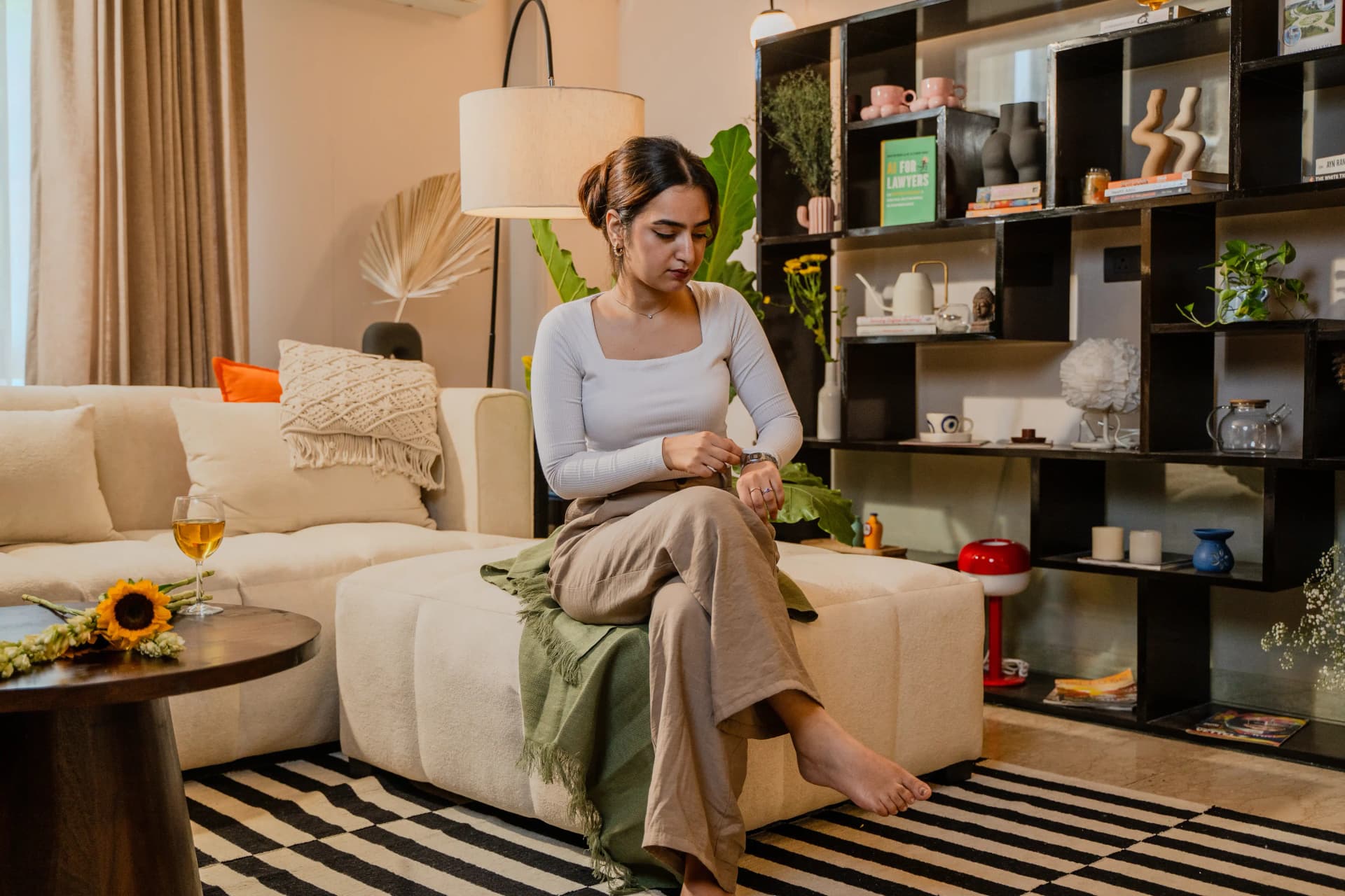 /the-south-delhi-edition/living-room/Image-38.webp